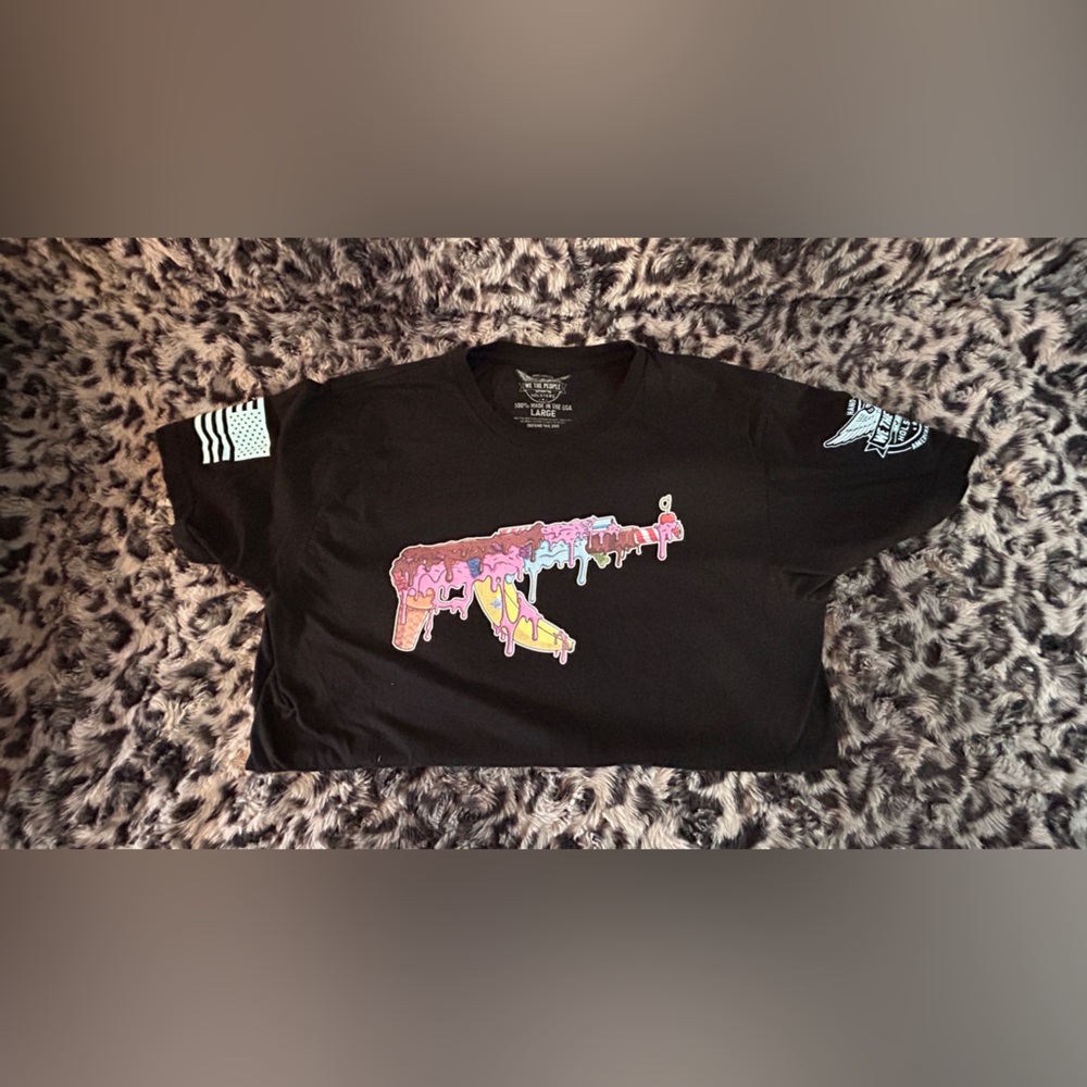 “We the people”   black T-shirt size large